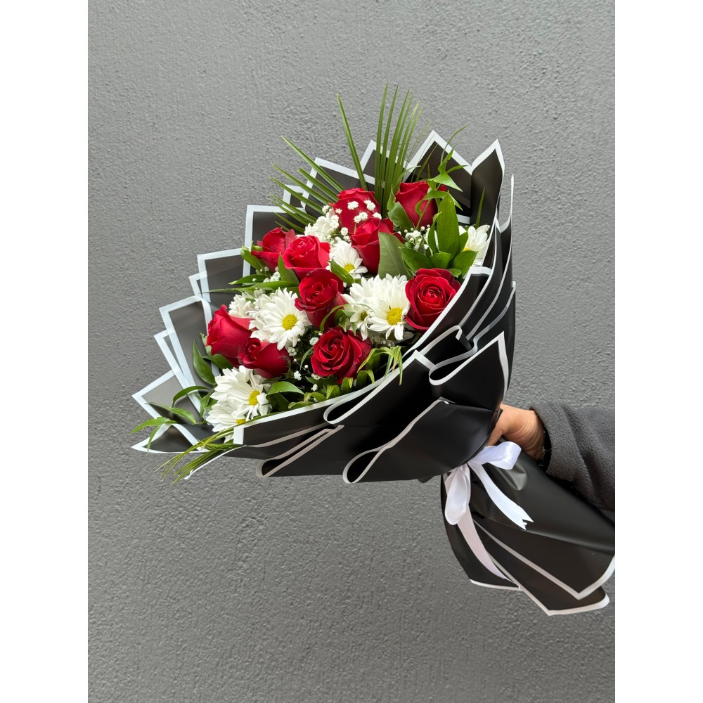 PAPATYA VE GÜL BUKETİ